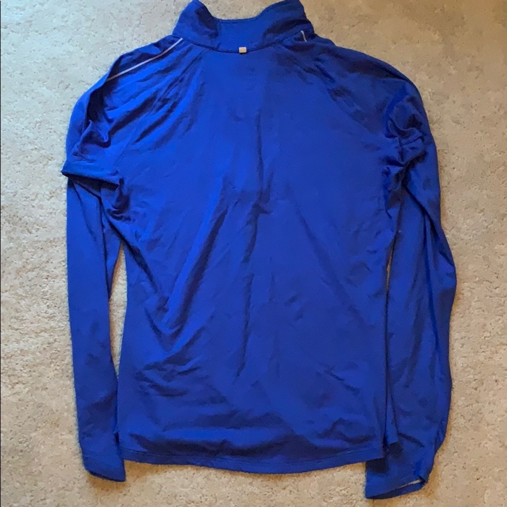 Nike Dri-Fit pullover - Picture 4 of 5